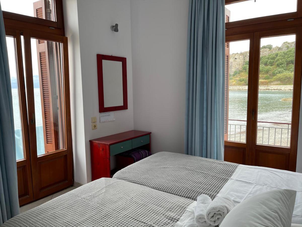Xenios Zeus Rooms Koróni Екстериор снимка